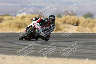 media/Dec-06-2024-CVMA Friday Practice (Fri) [[e1d1c5d4fc]]/4-Group 4 and Trackday/Session 4 (Turn 16)/